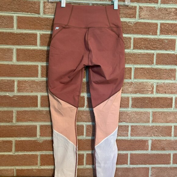 Fabletics Zone High-Waisted 7/8 - Picture 3 of 5